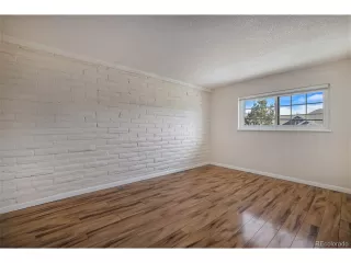 Photo #6: 1963304 Listing 