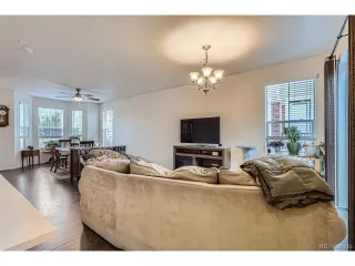 Photo #6: 1965334 Listing