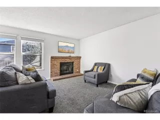 Photo #6: 1967348 Listing