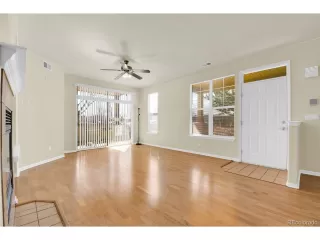 Photo #4: 1971736 Listing