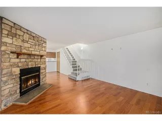 Photo #4: 1972165 Listing 