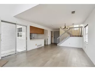 Photo #3: 1974187 Listing