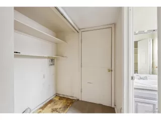 Photo #6: 1974187 Listing