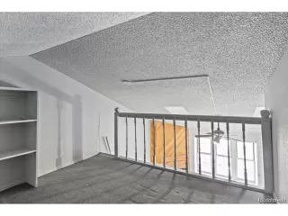 Photo #4: 1976790 Listing