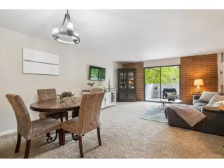 Photo #5: 1980739 Listing