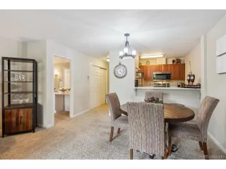 Photo #6: 1980739 Listing