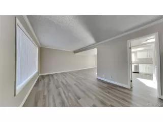 Photo #3: 1981623 Listing