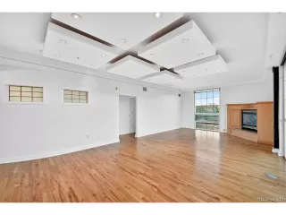 Photo #4: 1982398 Listing 