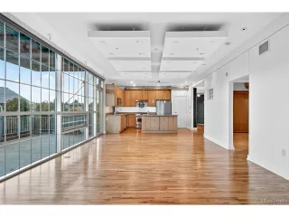 Photo #5: 1982398 Listing 