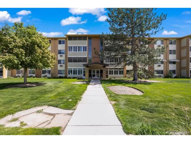MLS: 1984637 Condo For Sale