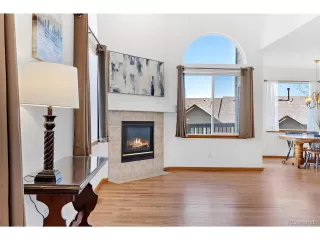 Photo #4: 1985330 Listing