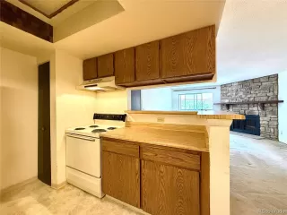 Photo #3: 1986336 Listing