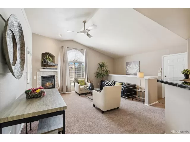 MLS: 1986752 Condo For Sale