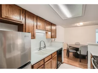 Photo #2: 1988745 Listing