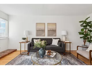 Photo #4: 1991485 Listing 