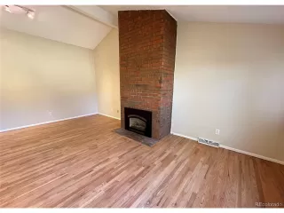 Photo #6: 1993525 Listing