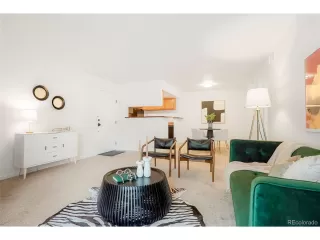 Photo #2: 1993829 Listing 