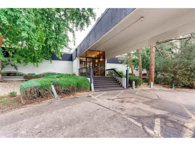 MLS: 1993989 Condo For Sale