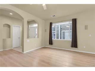 Photo #6: 1995352 Listing