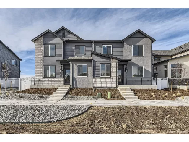 MLS: 1995608 Condo For Sale