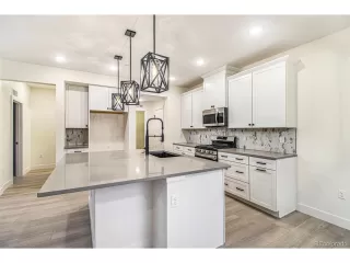 Photo #6: 1996080 Listing