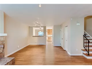 Photo #4: 1998859 Listing 