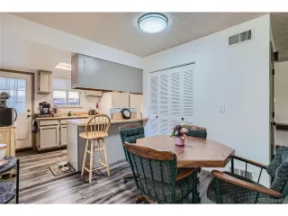 Photo #6: 1998900 Listing 