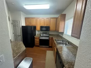 Photo #4: 1999203 Listing 