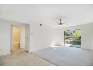 Photo #5: 2001211 Listing