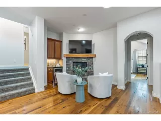 Photo #6: 2003188 Listing 