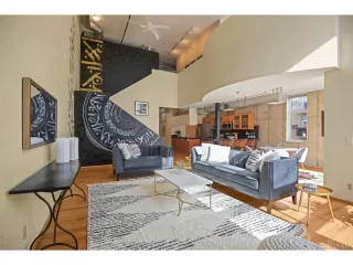 Photo #4: 2003403 Listing