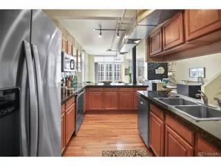 Photo #6: 2003403 Listing