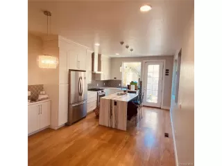 Photo #3: 2004358 Listing