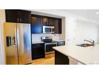 Photo #2: 2005219 Listing 