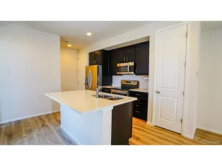 Photo #4: 2005219 Listing 