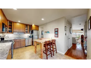 Photo #4: 2009086 Listing 