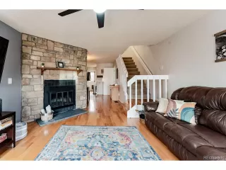 Photo #2: 2011402 Listing 