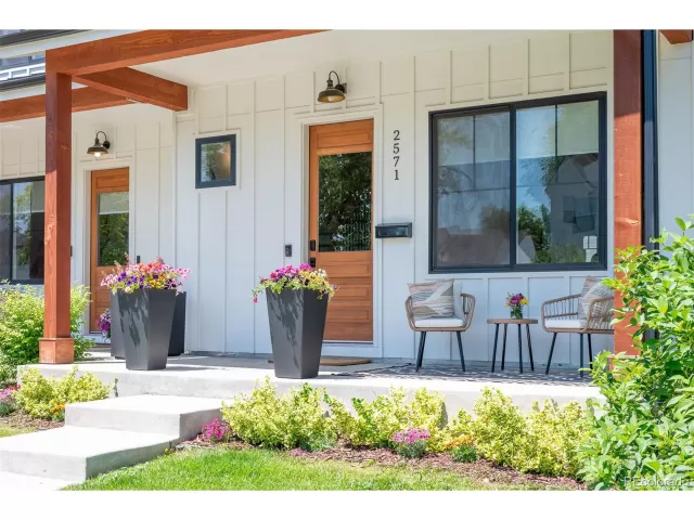 MLS: 2012962 Condo For Sale