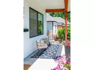 Photo #3: 2012962 Listing