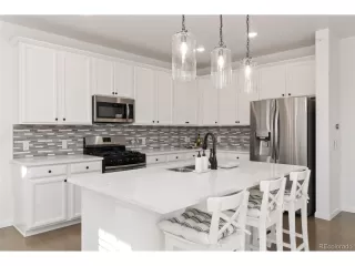 Photo #4: 2014476 Listing