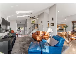 Photo #5: 2016585 Listing