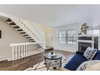 Photo #5: 2018921 Listing