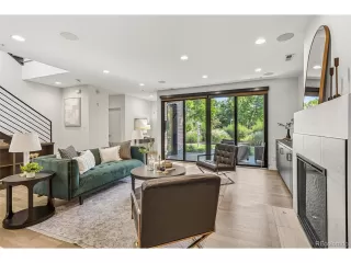 Photo #6: 2019338 Listing