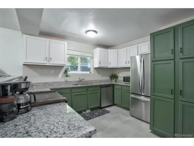 MLS: 2024538 Condo For Sale