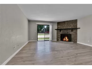 Photo #3: 2027010 Listing