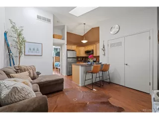 Photo #6: 2029514 Listing 