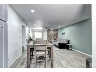 Photo #5: 2029865 Listing 