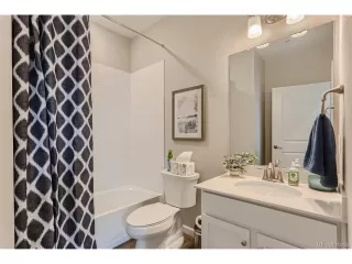 Photo #5: 2030539 Listing