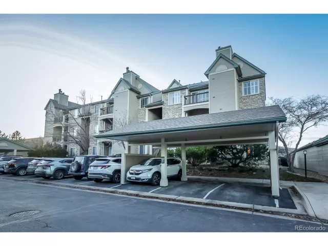 MLS: 2034419 Condo For Sale