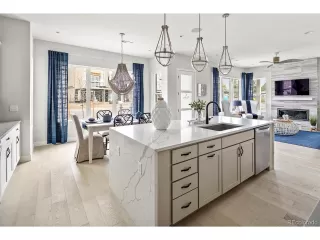 Photo #4: 2034592 Listing 